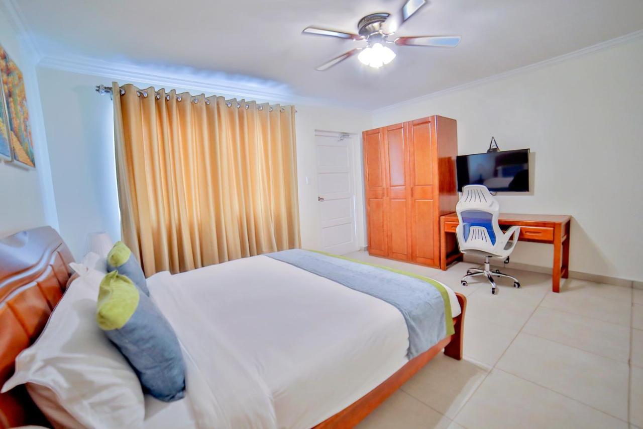 Pearl Aruba Condos Palm Beach Exterior photo
