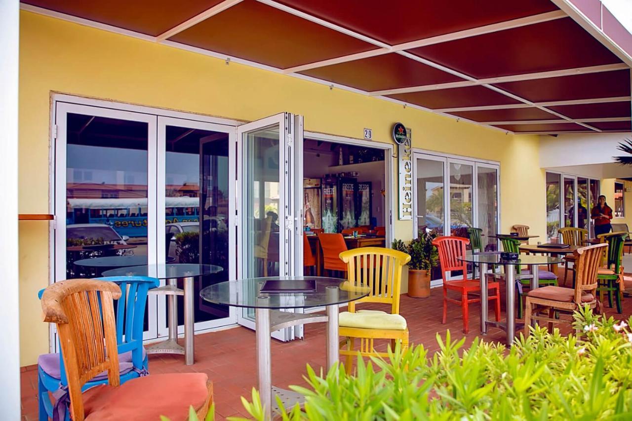 Pearl Aruba Condos Palm Beach Exterior photo