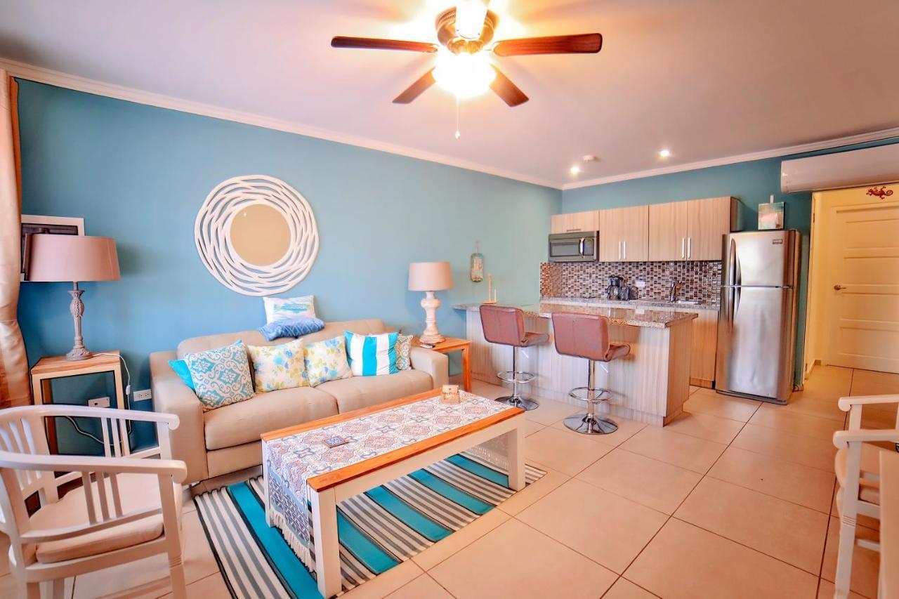 Pearl Aruba Condos Palm Beach Exterior photo