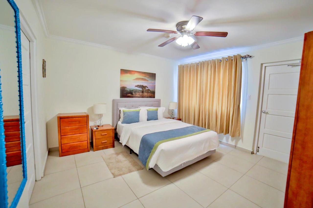 Pearl Aruba Condos Palm Beach Exterior photo
