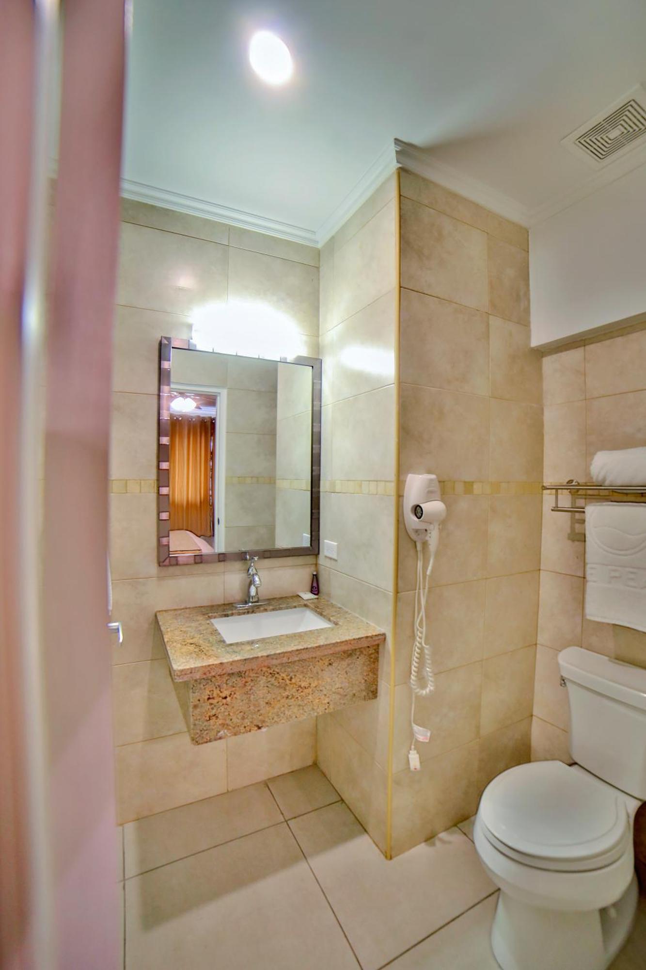 Pearl Aruba Condos Palm Beach Room photo