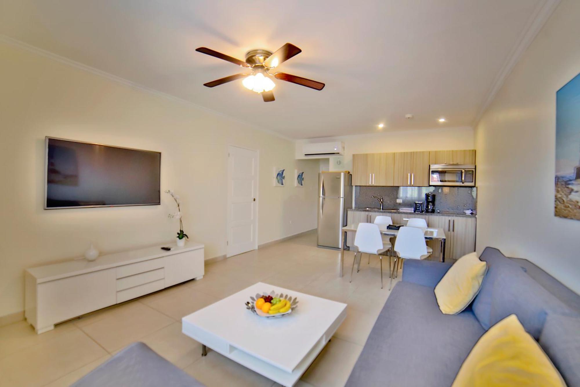 Pearl Aruba Condos Palm Beach Room photo